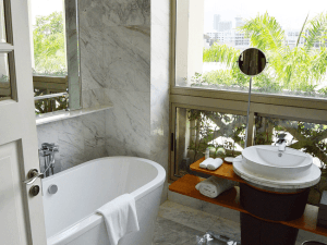 Bathroom Remodeling: 9 Trends to Watch for in 2016